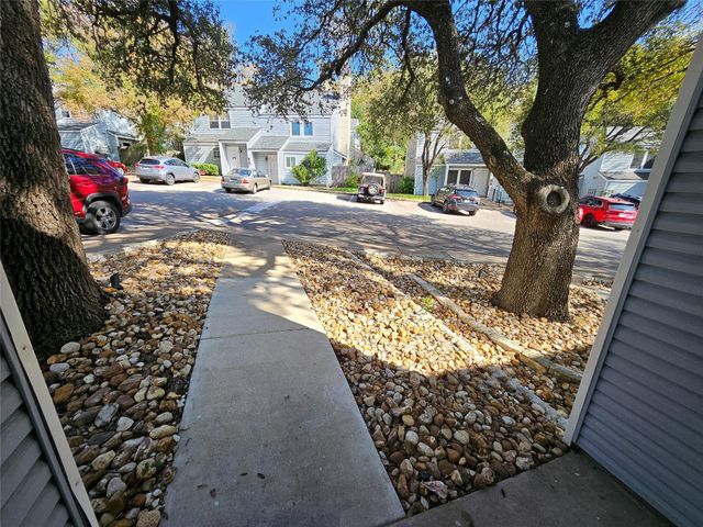 6806 Old Quarry LN, Austin, TX 78731