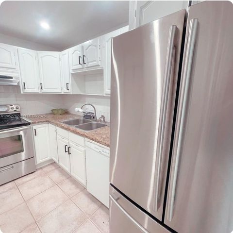 7845 Miller Dr A202, Miami, FL 33155