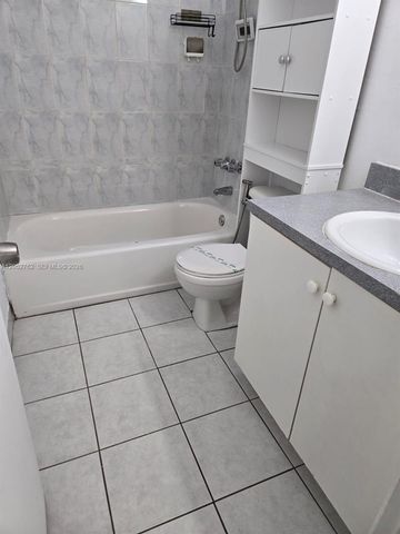 7845 Miller Dr A202, Miami, FL 33155