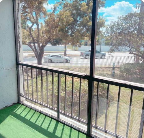 7845 Miller Dr A202, Miami, FL 33155