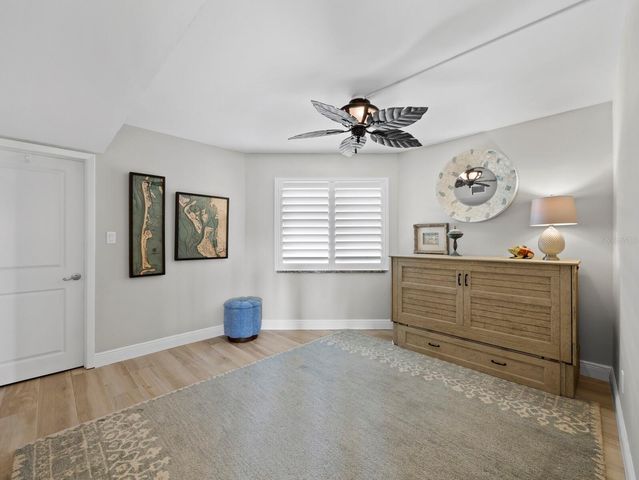 448 GULF OF MEXICO DRIVE A104, Longboat Key, FL 34228
