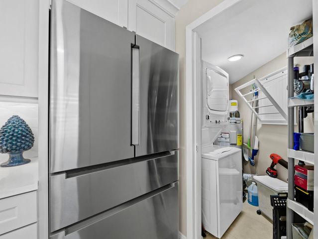 448 GULF OF MEXICO DRIVE A104, Longboat Key, FL 34228