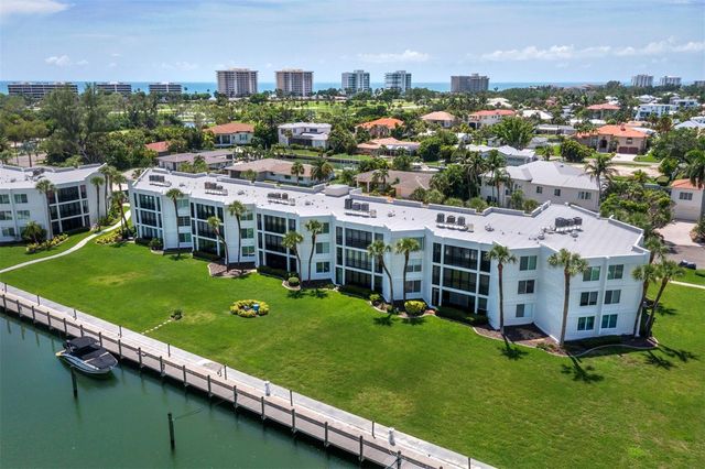 448 GULF OF MEXICO DRIVE A104, Longboat Key, FL 34228