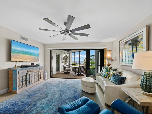 448 GULF OF MEXICO DRIVE A104, Longboat Key, FL 34228