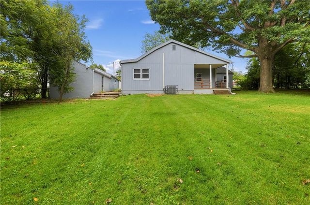 5228 Woodson Road, Raytown, MO 64133