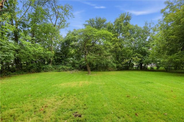 5228 Woodson Road, Raytown, MO 64133