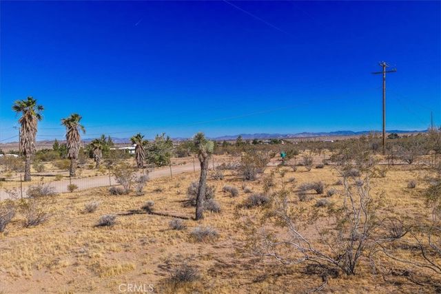 56666 Lowe Avenue, Yucca Valley, CA 92284