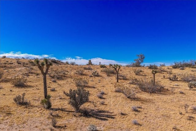 56666 Lowe Avenue, Yucca Valley, CA 92284