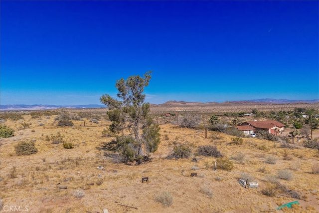 56666 Lowe Avenue, Yucca Valley, CA 92284