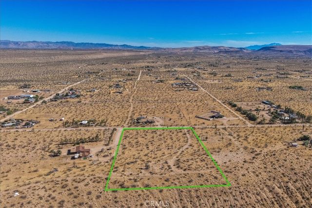 56666 Lowe Avenue, Yucca Valley, CA 92284