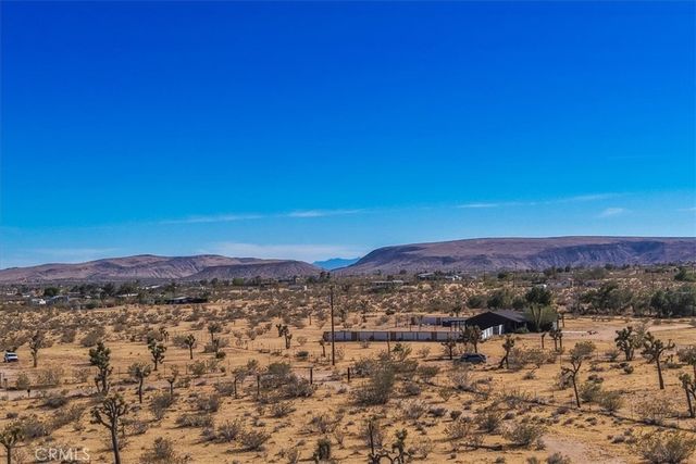 56666 Lowe Avenue, Yucca Valley, CA 92284