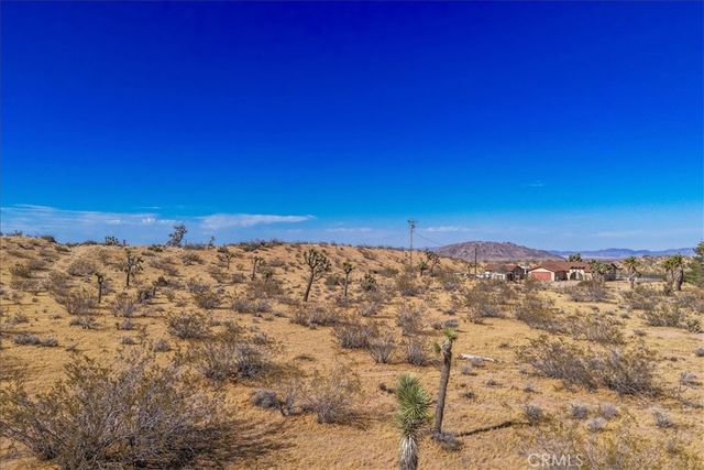 56666 Lowe Avenue, Yucca Valley, CA 92284