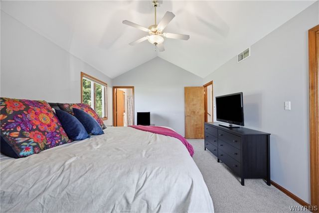 664 Sara Court, Lewiston, NY 14092