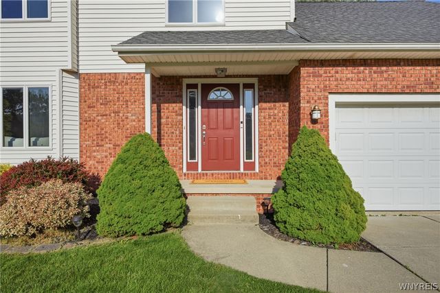 664 Sara Court, Lewiston, NY 14092