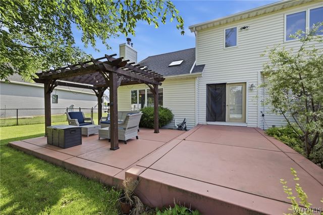 664 Sara Court, Lewiston, NY 14092