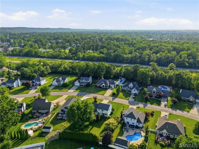 664 Sara Court, Lewiston, NY 14092