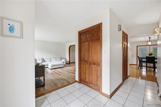 664 Sara Court, Lewiston, NY 14092