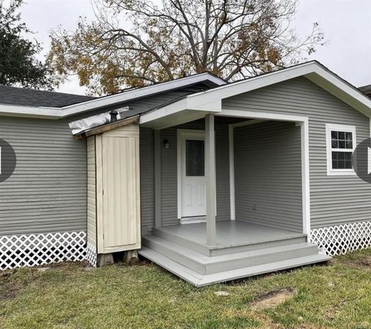 206 N Booker St Street, Lake Charles, LA 70601