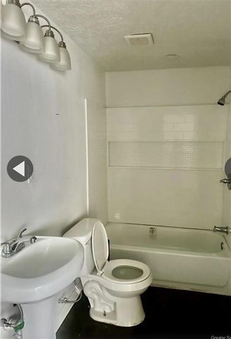 206 N Booker St Street, Lake Charles, LA 70601