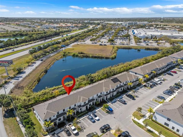 514 NE 12th St, Florida City, FL 33034