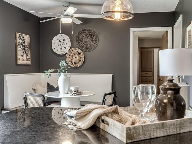 2717 Plymouth Lane, The Village, OK 73120