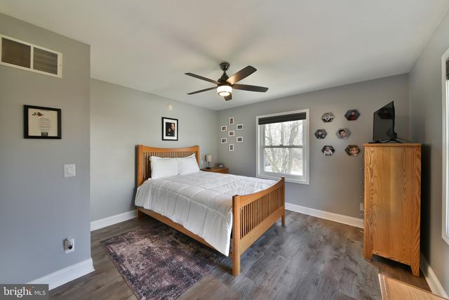 601 FOURTH AVE, Croydon, PA 19021