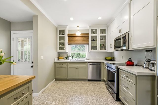 520 Linda, Redlands, CA 92373