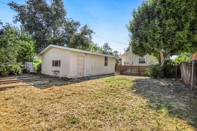 520 Linda, Redlands, CA 92373