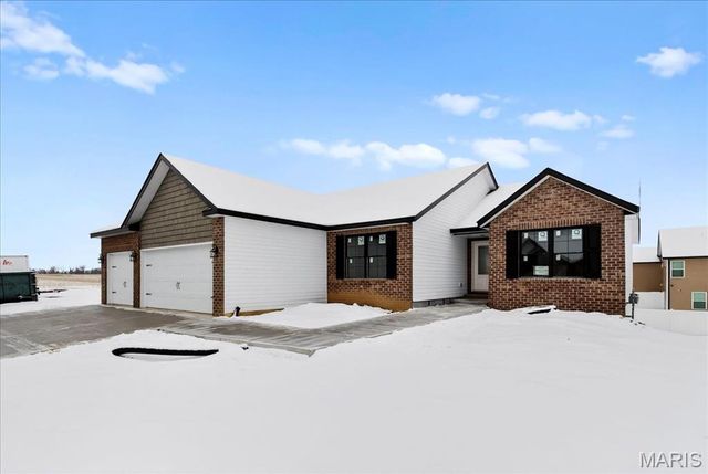 616 Middletown Court, O'fallon, IL 62269