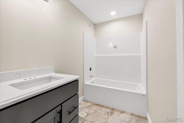 616 Middletown Court, O'fallon, IL 62269