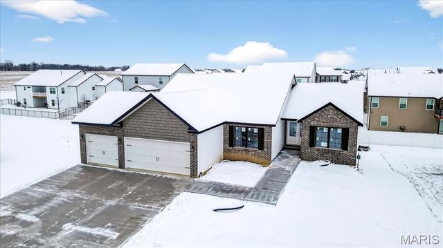 616 Middletown Court, O'fallon, IL 62269