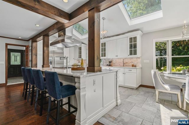 210 Carmal Court, Wyckoff, NJ 07481
