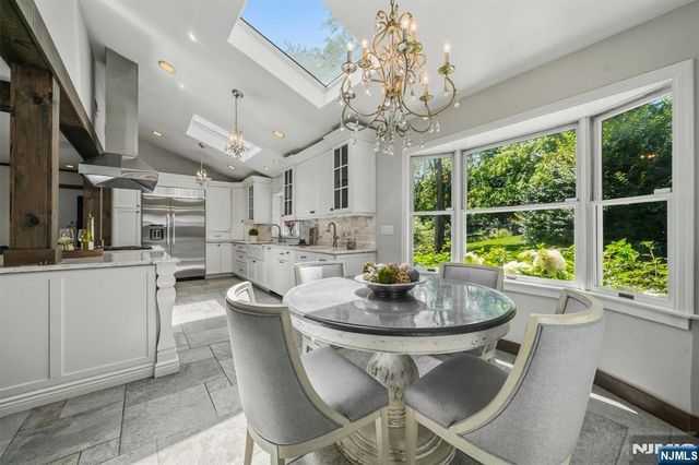210 Carmal Court, Wyckoff, NJ 07481