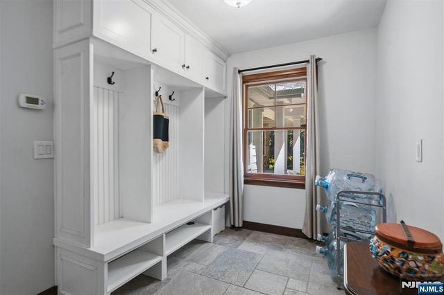 210 Carmal Court, Wyckoff, NJ 07481