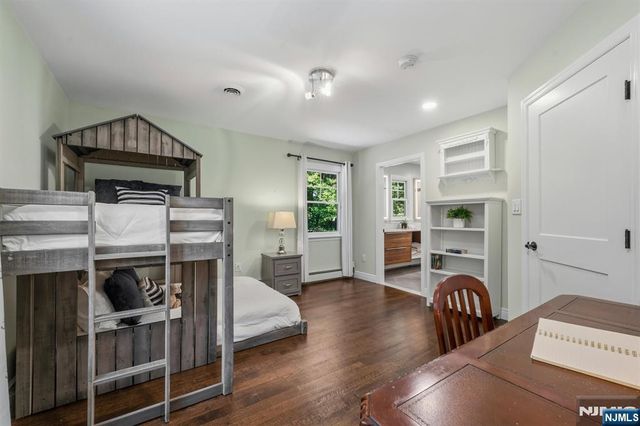 210 Carmal Court, Wyckoff, NJ 07481