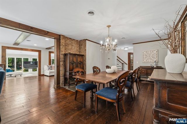 210 Carmal Court, Wyckoff, NJ 07481