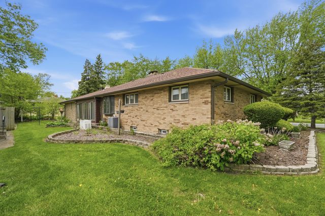 8505 5th Street, Highland, IN 46322