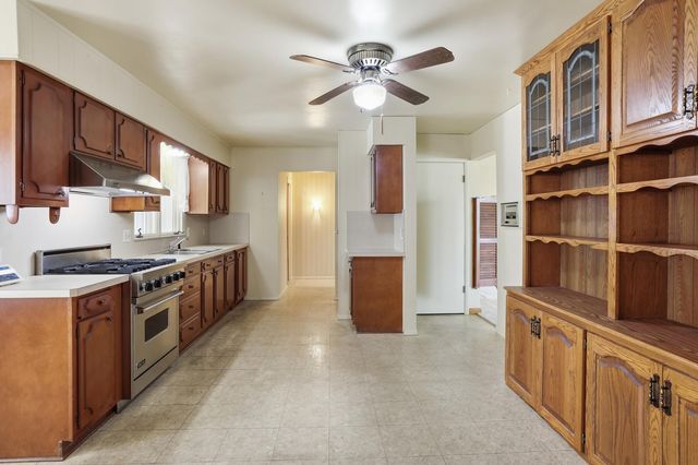 8505 5th Street, Highland, IN 46322