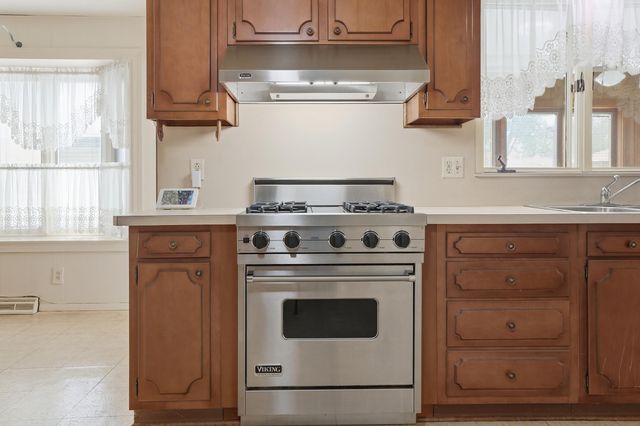 8505 5th Street, Highland, IN 46322