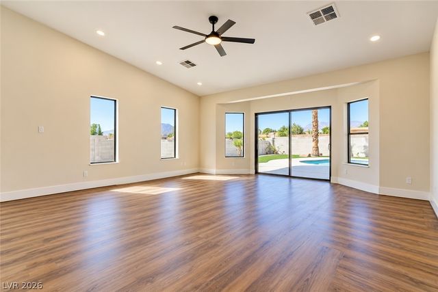 3623 Mooncrest Circle, Las Vegas, NV 89129