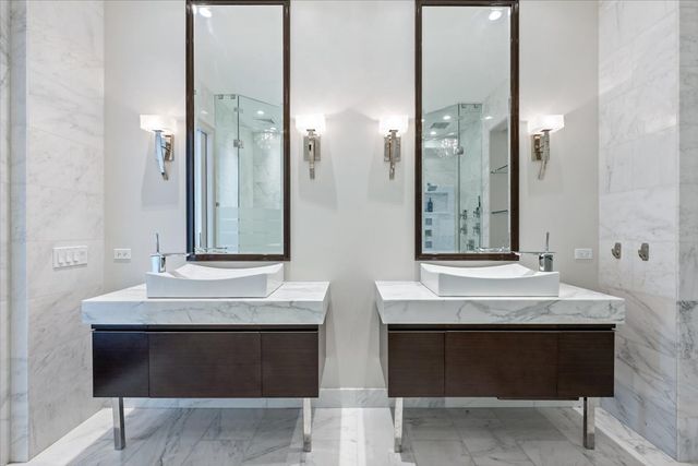 401 N Wabash Avenue 86B, Chicago, IL 60611