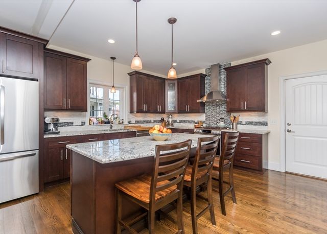 128 Church Street 2, Waltham, MA 02452