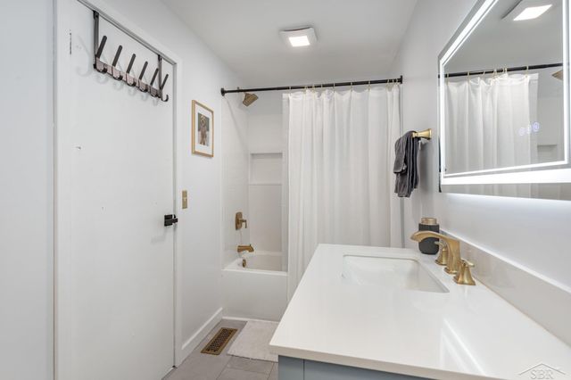 6852 S Main Street, Clam Union Twp, MI 49632