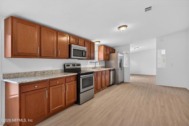 2210 HIBISCUS Avenue, Middleburg, FL 32068