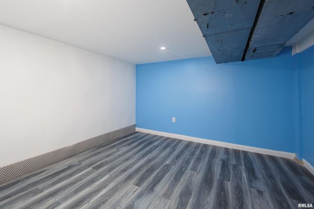 3712 33RD Street, Moline, IL 61265