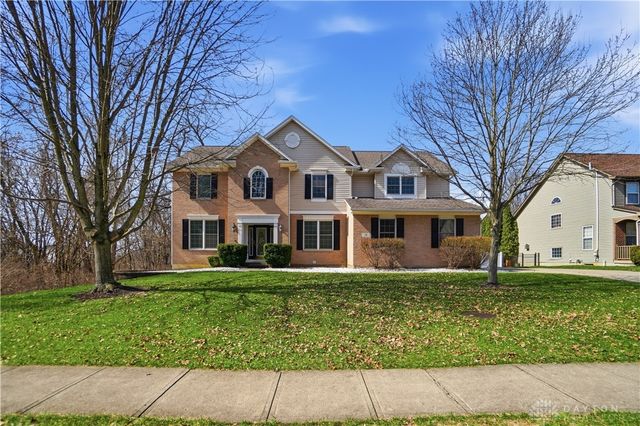 75 Triple Crown Circle, Springboro, OH 45066
