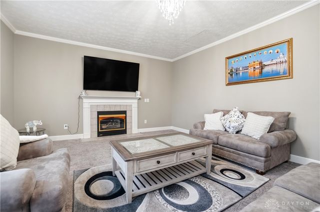 75 Triple Crown Circle, Springboro, OH 45066