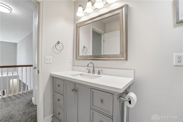 75 Triple Crown Circle, Springboro, OH 45066