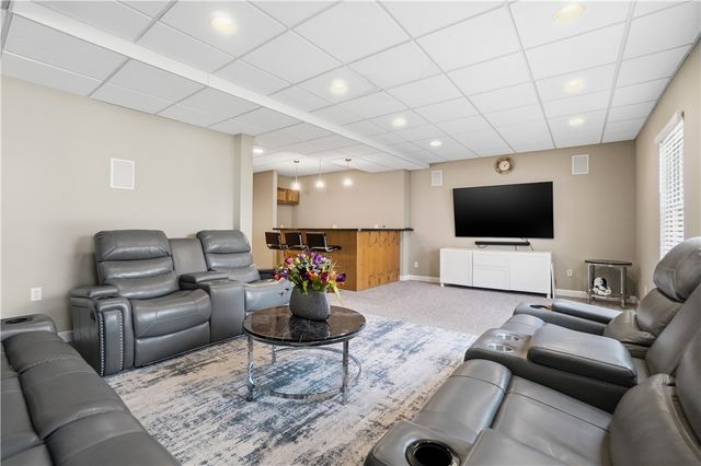 75 Triple Crown Circle, Springboro, OH 45066