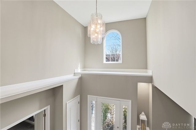 75 Triple Crown Circle, Springboro, OH 45066